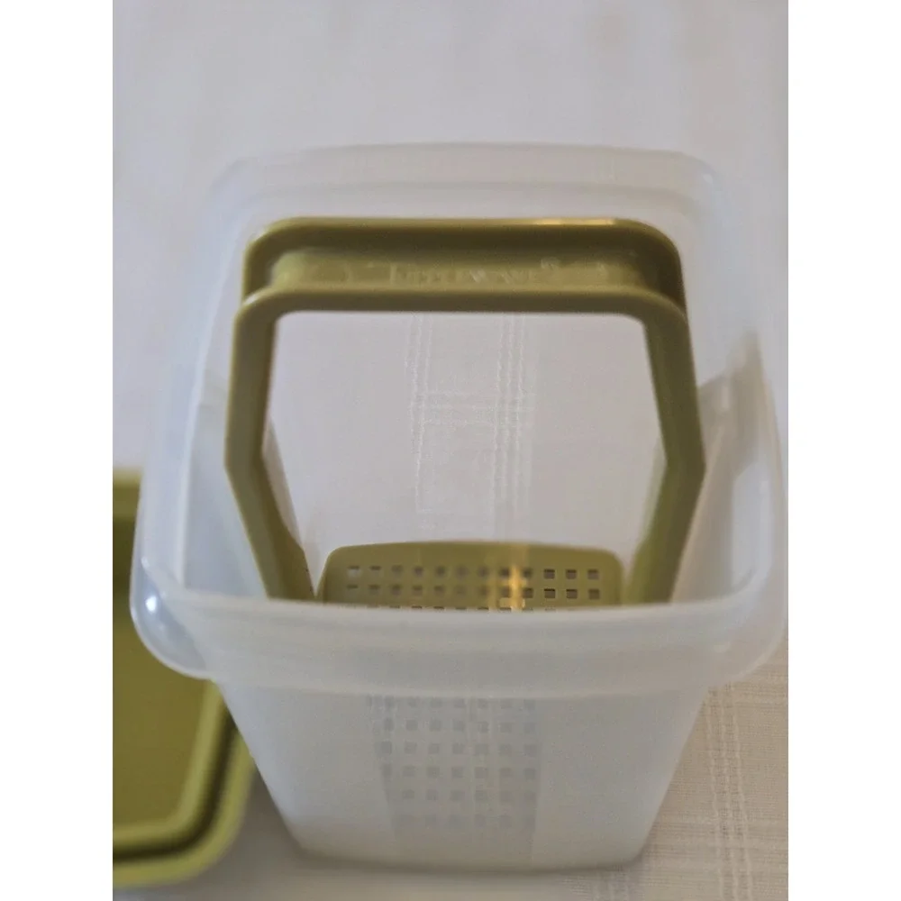 VTG 3 PC TUPPERWARE PICKLE KEEPER PICK A DELI AVOCADO GREEN LID & STRAINER EUC